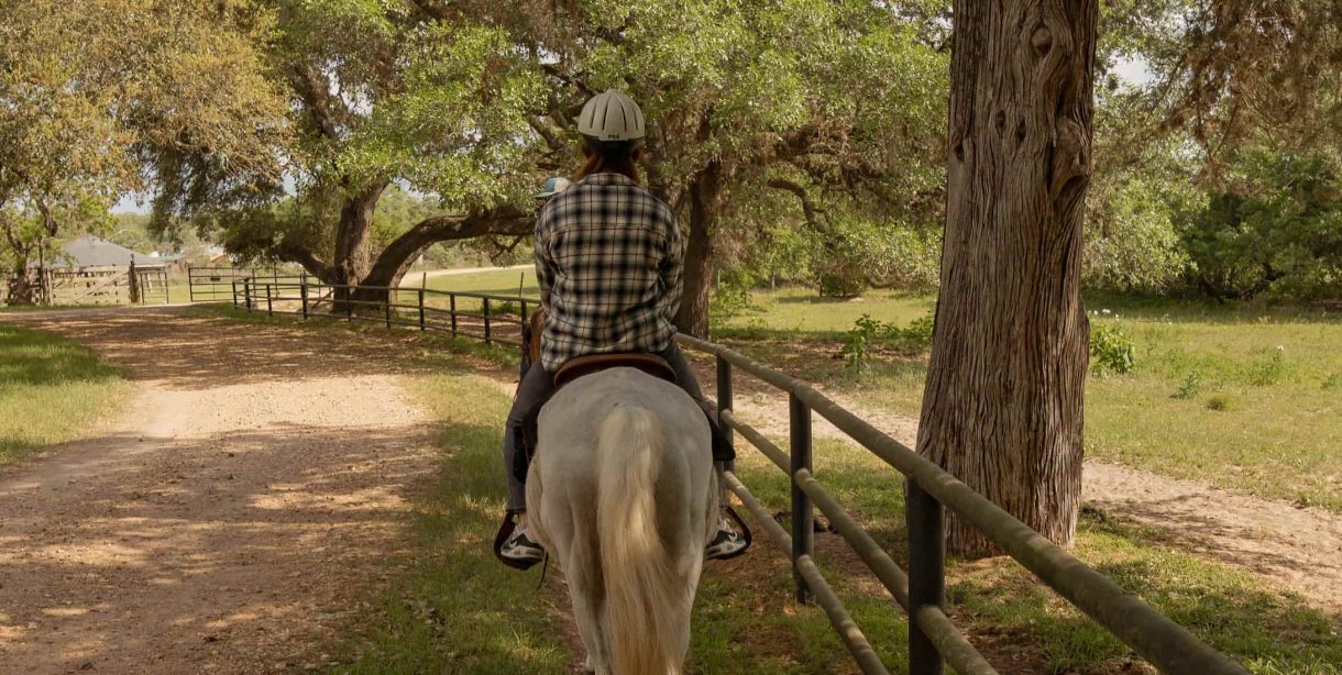 horseback ride for a Texas ranch day trip